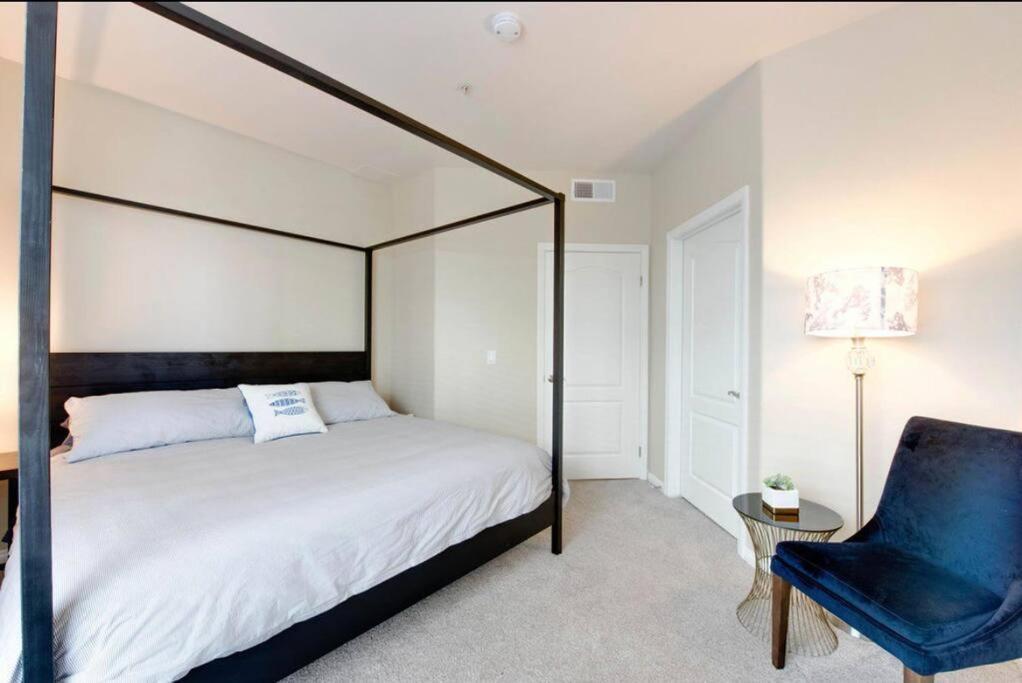 The Nest A Spacious 1 Bedroom Apartment With A Pool View Лос-Анджелес Екстер'єр фото